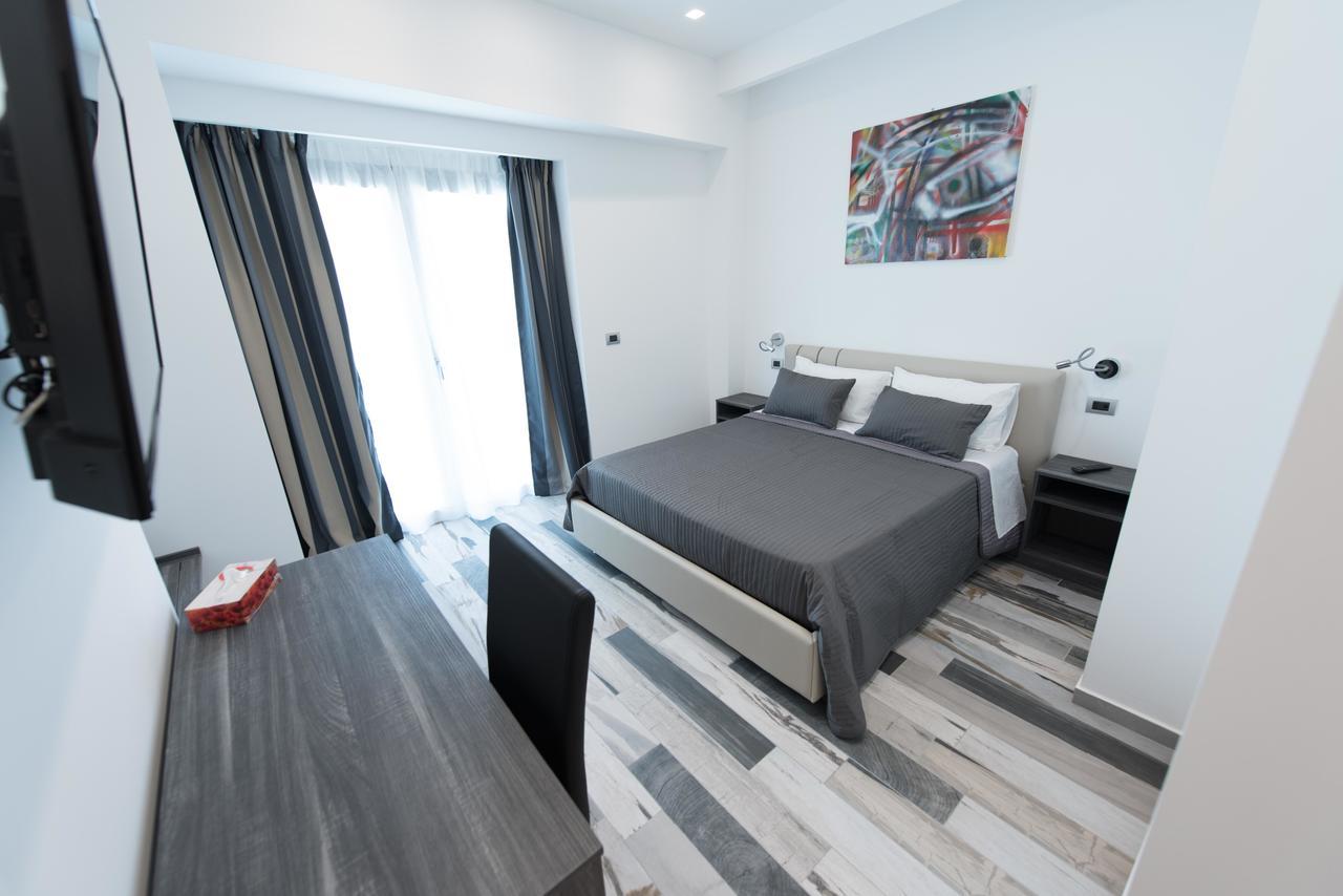 Palazzo Irma - Hotel - B&B Luxury Vibo Valentia Εξωτερικό φωτογραφία